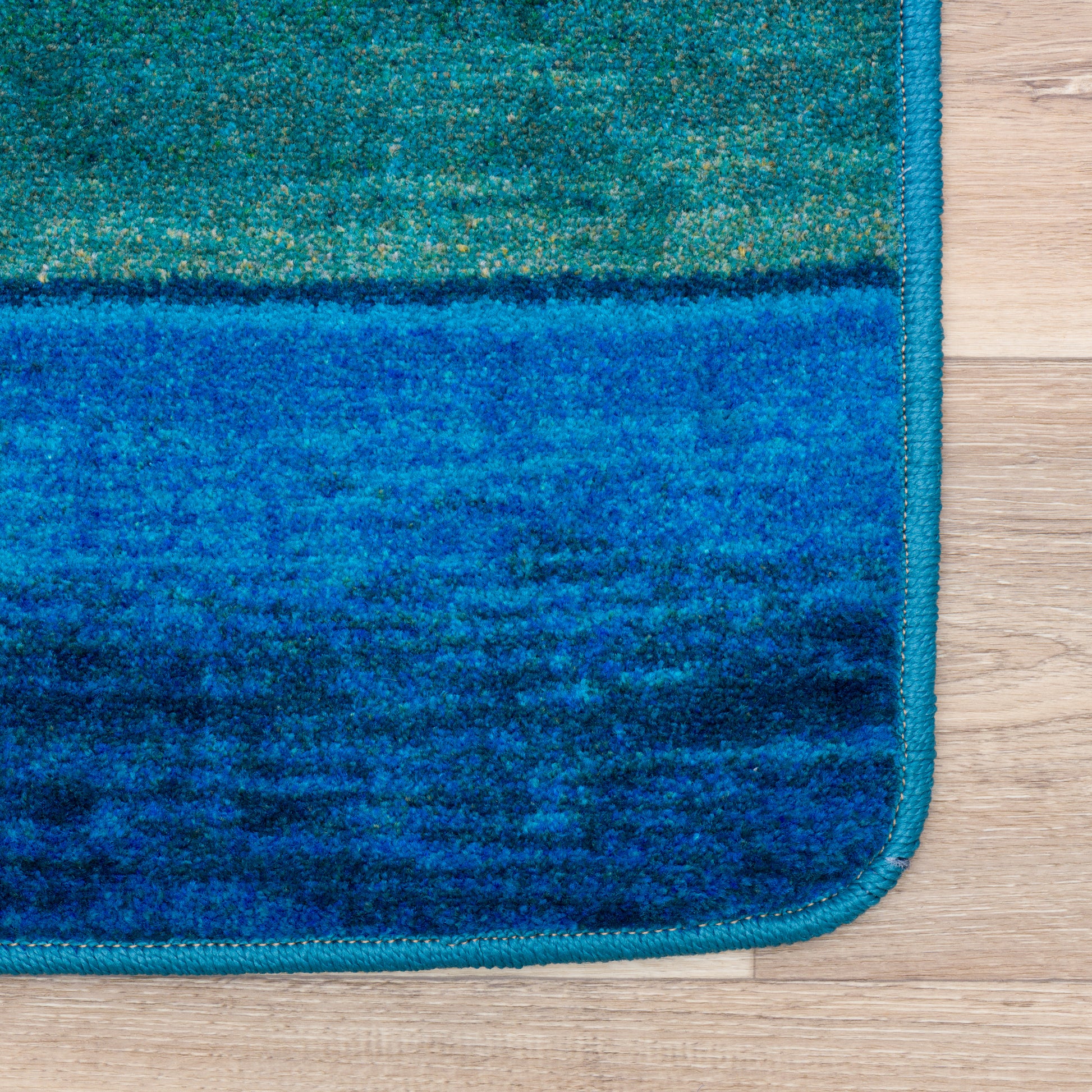 Tranquil Oceanic Rug in Turquoise and Deep Jade Tones