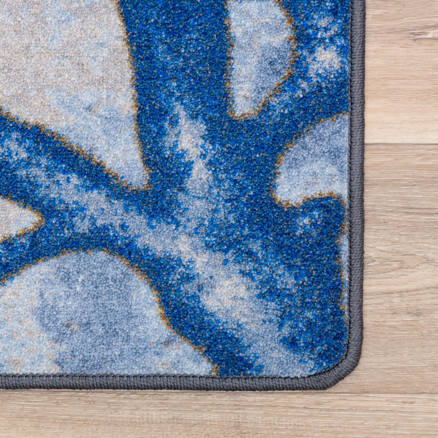 Tropical paradise-inspired coral rug for beach house or contemporary spaces